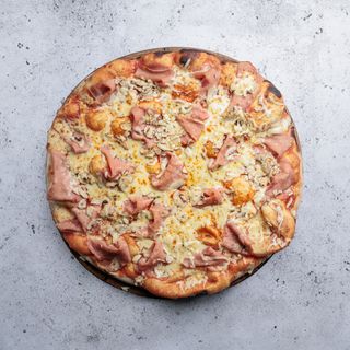 Pizza Capricciosa 33cm