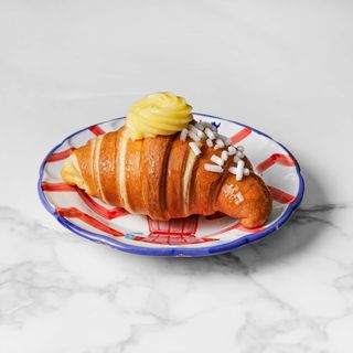 Cornetto Ischitano alla Crema Pasticcera