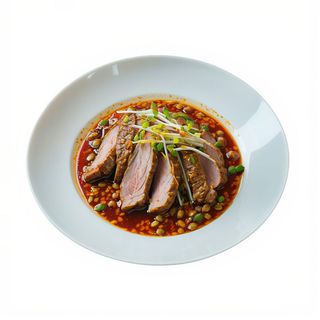 Pato Con Brotes De Soja