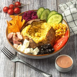 Kumpir własnej kompozycji duży