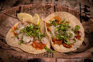 Taco Al Pastor (4 Uds.)