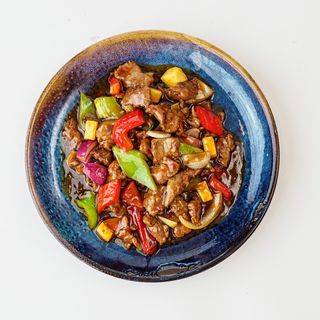 Ternera en salsa Ostras