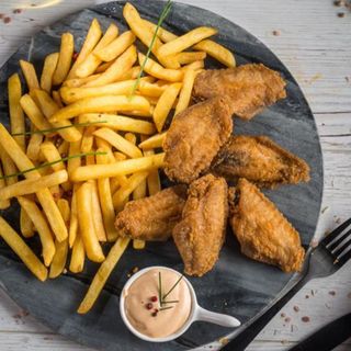 MENIU ARIPI 8 BUC picante