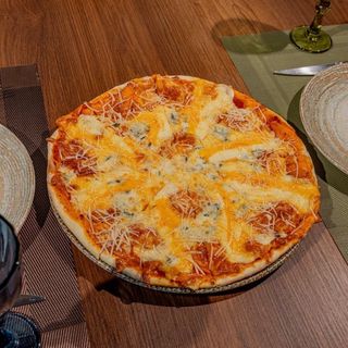 4 ყველით