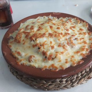 Plato gratinado i coca cola