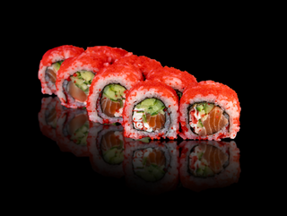 Каліфорнія спешл з лососем в ікрі