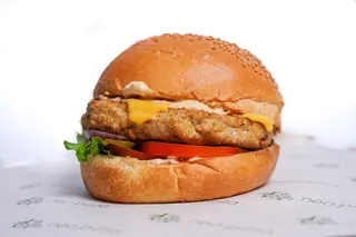 Бургер с курицей (300г)
