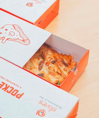 Chicken Pollo Pocket Pizza