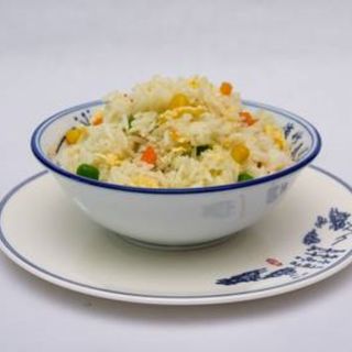 C03. Orez Yangzhou/扬州炒饭/Fried rice Yangzhou