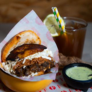 AREPA DE PABELLÓN (1 Ud.)