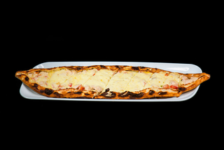 Tavuklu Pide