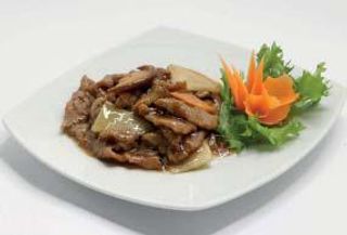 210. Manzo con bambù e funghi