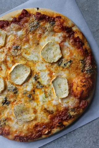 Pizza Quattro Fromaggi