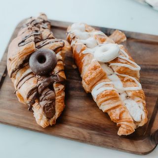 Croissant Relleno De Nutella