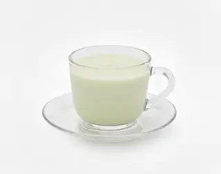 Чай зелений з молоком (200мл)