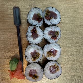Maki 15 Atún y Shiitake
