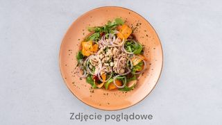 Sałatka z krewetkami tygrysimi