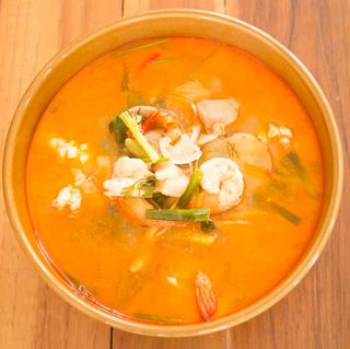 Sopa Tom Yum Con Pollo
