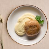 Пюрешка з паровою котлеткою