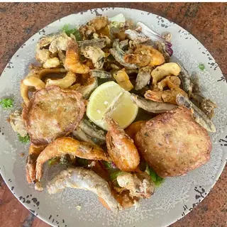 Fritura de pescado estilo Triana