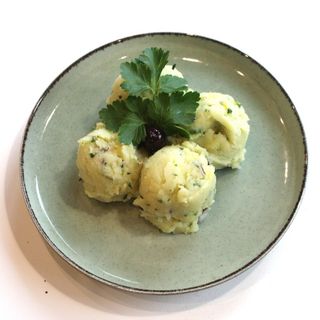 Картофена салата (300г)