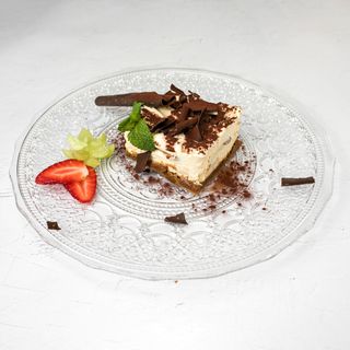 Tiramisú De Mascarpone, Amaretto Y Soletilla De Café