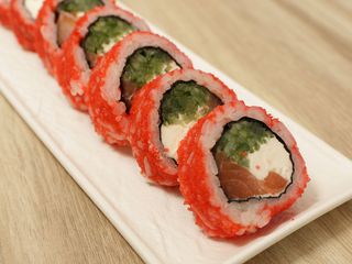 Каліфорнія з Лососем (260g)