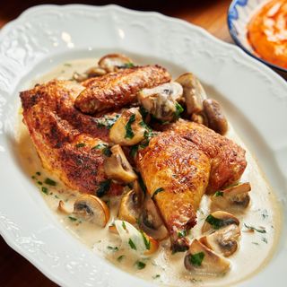 Цыпленок с грибами