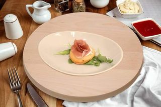 Donzella vegetariana pomodorini, aglio, origano