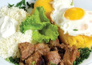 Tocanita cu mamaliga