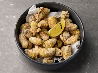 Мідії в хрусткому клярі