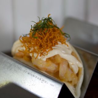 Bao de cochinita y bao de langostinos (1 ud de cada)