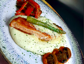 Salmón a la plancha