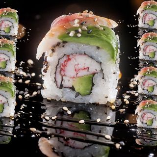 URAMAKI CALIFORNIA RAINBOW