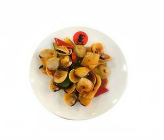Almejas Blancas  salteadas con salsa especial (Ración)