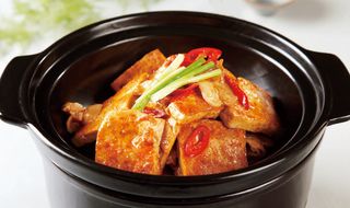 Tofu in salsa piccante