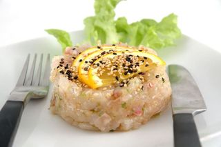 T007.Tartare branzino