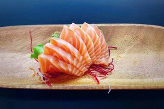 U58-Sashimi de salmão