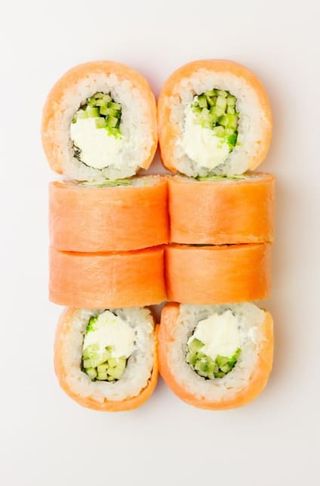 Ролл "Филадельфия" с огурцом