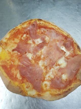 Pizzella prosciutto