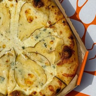 Піца Груша дор блю (30см/440г)