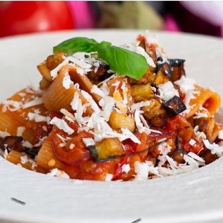 Maccheroni alla norma