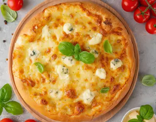 Pizza 4 Quesos (32 Cm.)