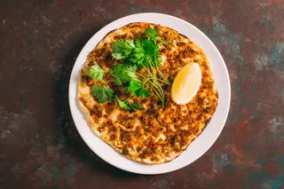 Lahmacun tureckie zawijane