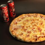 Ham&Bacon pizza 36 cm + 2x Coca-Cola 0.33l