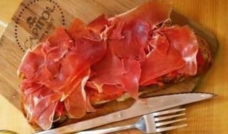 Tosta Pan Tumaca Con Jamón