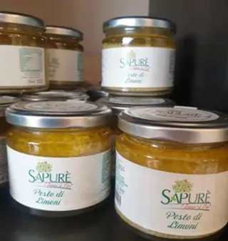 Pesto di limoni della costiera amalfitana