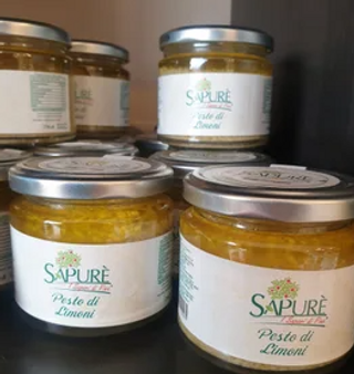 Pesto di limoni della costiera amalfitana