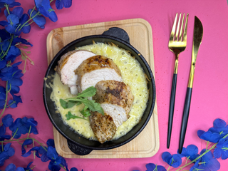 Куряче філе на сирній подушці 250гр