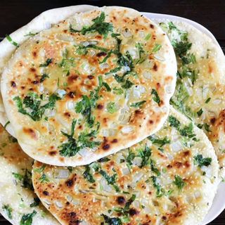 Kulcha With Onion And Pepper